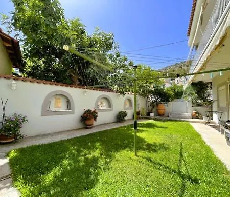 Under The Castle Apartment Nafplio Exterior photo